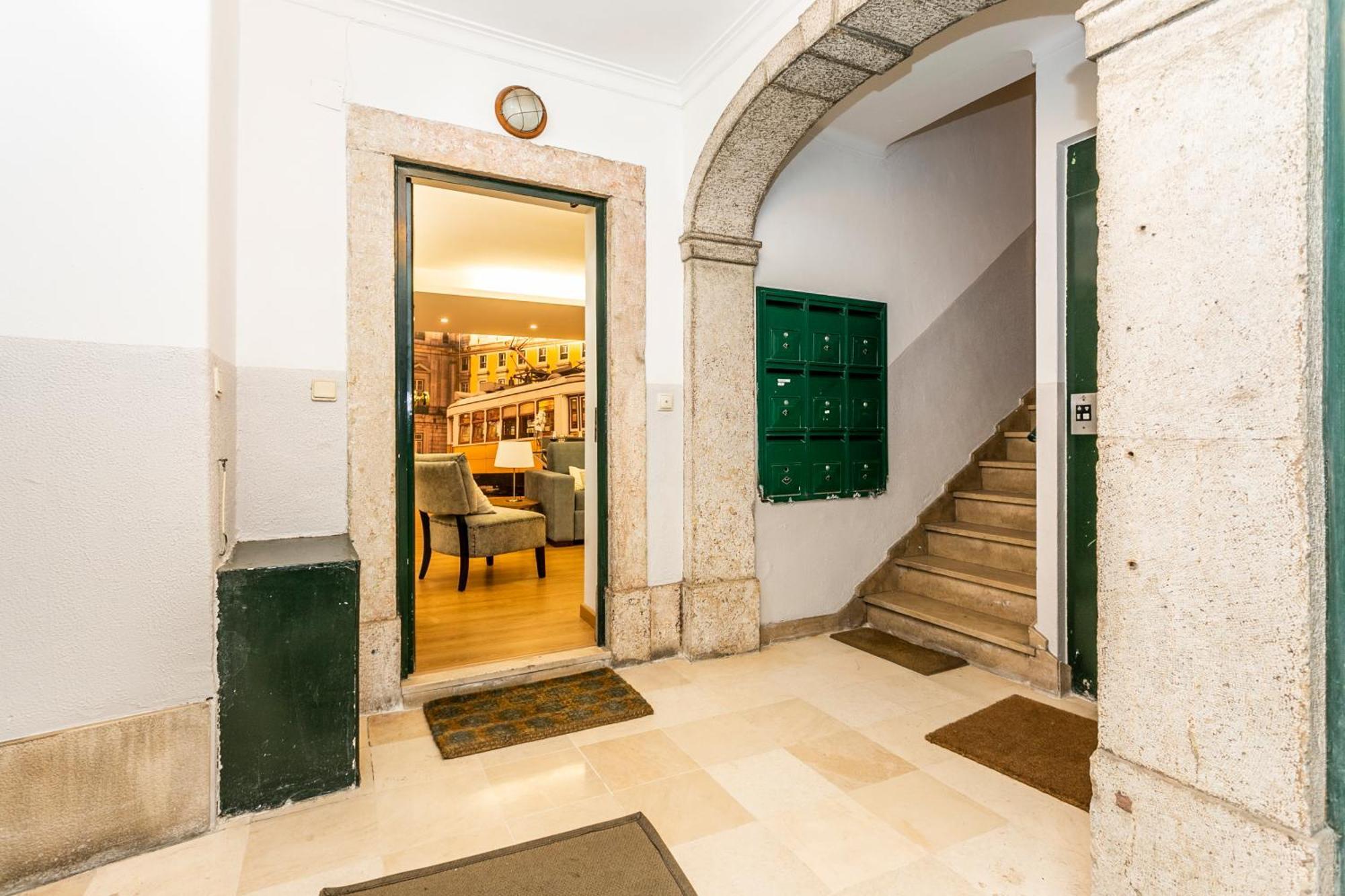 Alfama Eletrico By Spoton Apartments Lisbon Exterior photo